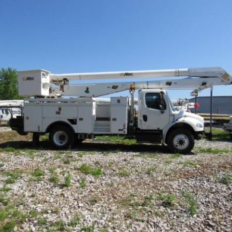 2013 FREIGHTLINER M2-106 Bucket Boom Truck #