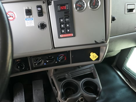 https://pub.imanpro.net/trukg/photo/6351/TH_14.jpg?20260520154525