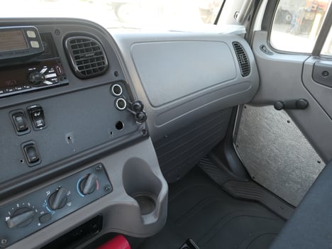 https://pub.imanpro.net/trukg/photo/6473/TH_17.jpg?20260819100625