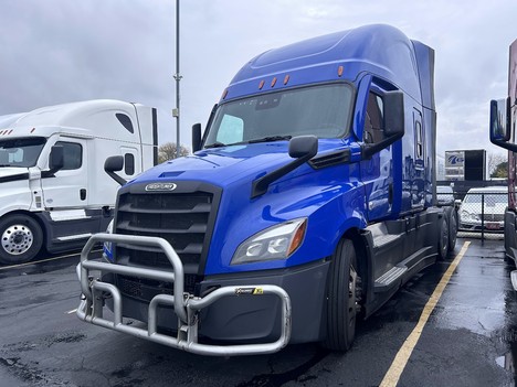 2024 FREIGHTLINER Cascadia CA126 * Tandem Axle Sleeper