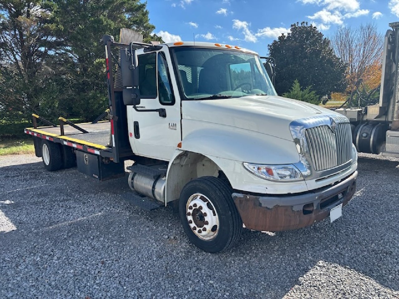 2008 INTERNATIONAL 4400 flatbed Flatbed Truck #1296