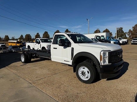 2025 FORD F-550 Cab Chassis Truck #3988 2025 FORD F-550 Cab Chassis Truck #3988
