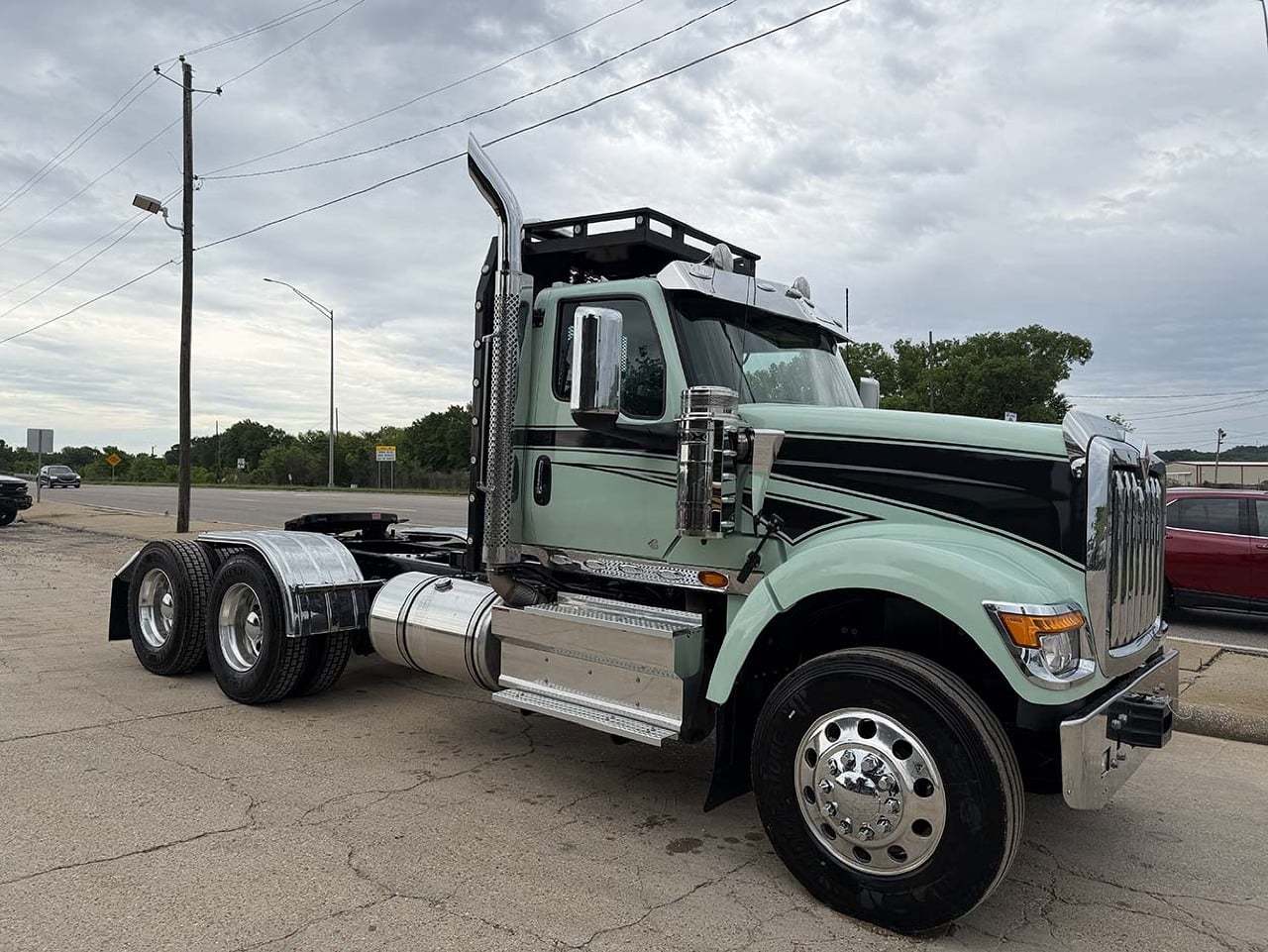 2027 INTERNATIONAL HX 520 Daycab #1 2027 INTERNATIONAL HX 520 Daycab #1