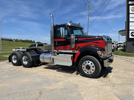 2027-international-hx-520-daycab #4203
