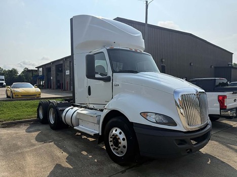 2020-international-rh-613-daycab #4240