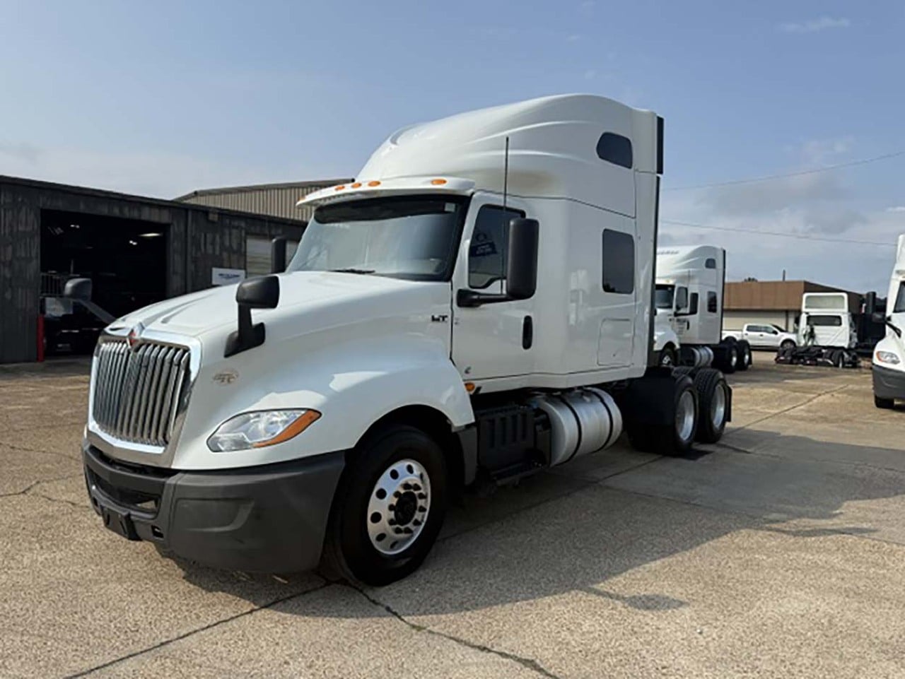 2020 INTERNATIONAL LT 625 Sleeper #1 2020 INTERNATIONAL LT 625 Sleeper #1