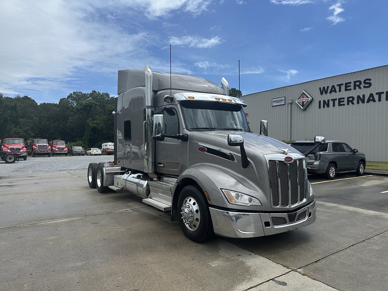 2024 PETERBILT 579 Sleeper #1 2024 PETERBILT 579 Sleeper #1