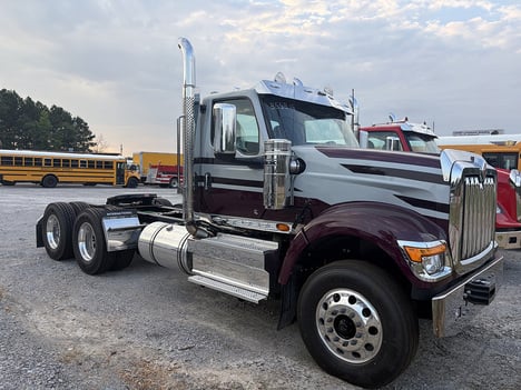 2027 INTERNATIONAL HX 520 Daycab #4287 2027 INTERNATIONAL HX 520 Daycab #4287