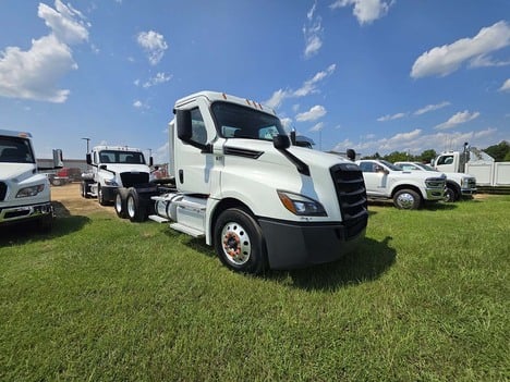 2022 FREIGHTLINER CASCADIA 125 EVOLUTION Daycab #4298 2022 FREIGHTLINER CASCADIA 125 EVOLUTION Daycab #4298