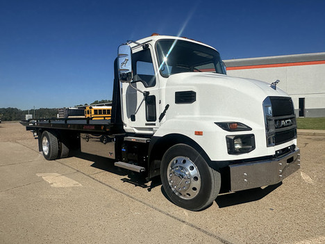2025-mack-md-642-rollback-tow-truck #4370
